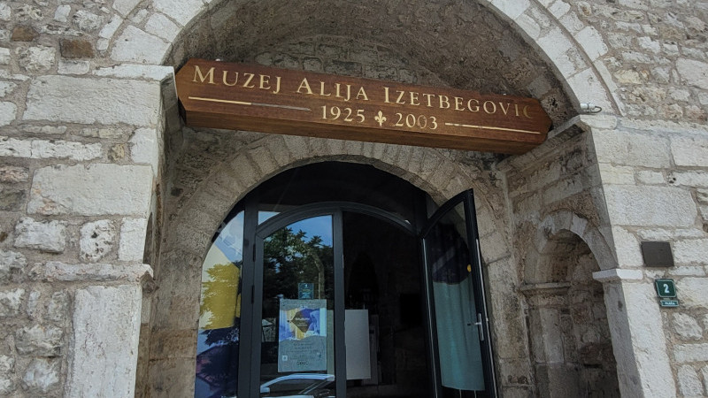 Bilge Kral'ın anıları bu müzede: Aliya İzzetbegoviç Müzesi