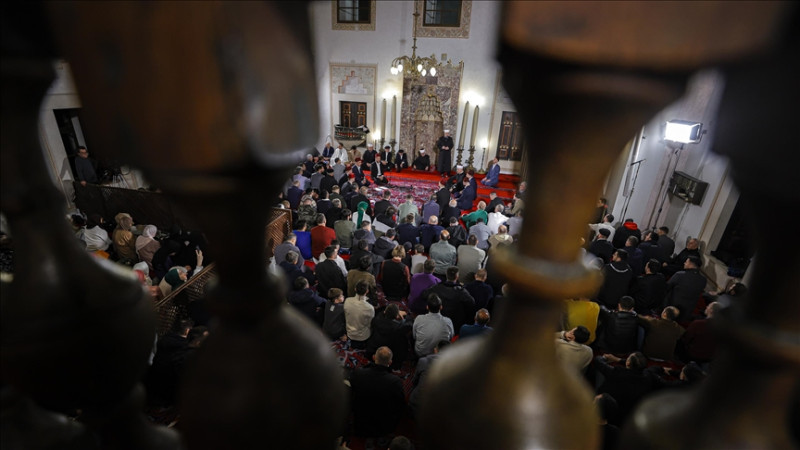 Muslimani u BiH obilježavaju odabranu noć Lejletul-kadr