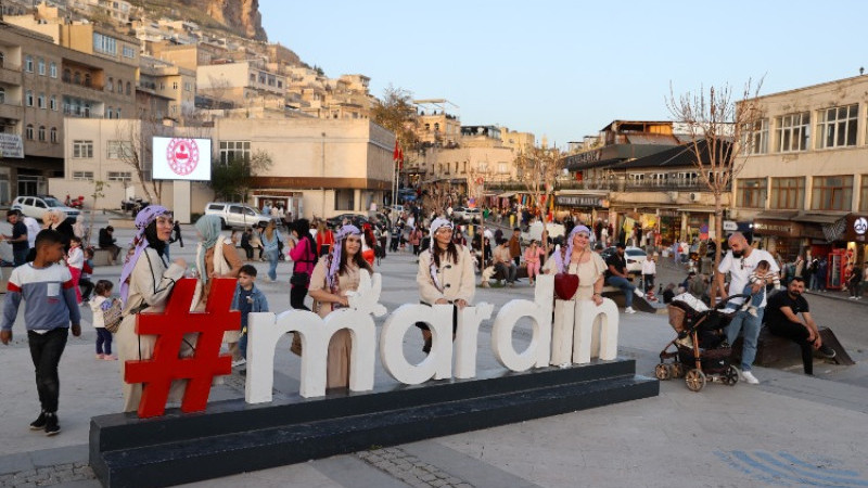 9 günlük tatilde Mardin'e ziyaretçi akını