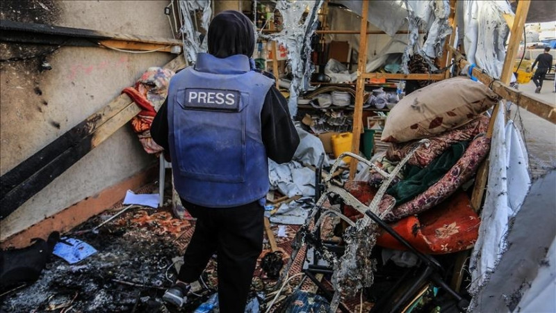 10 Palestinians killed in Israeli strikes on Gaza, including journalist