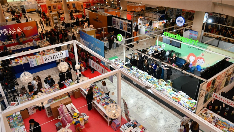 Shqipëri, hapet edicioni i 28-të i panairit të librit