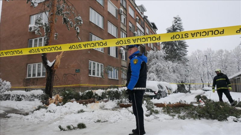 Snijeg izazvao probleme u BiH: Jedna osoba poginula u Sarajevu