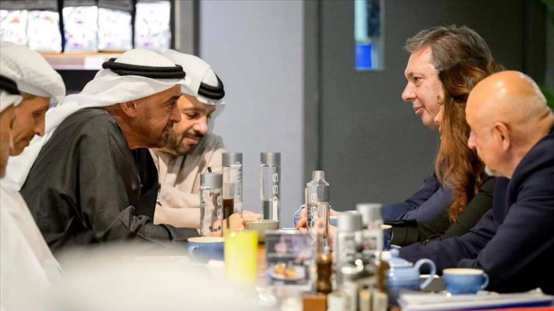 Vučić u iznenadnoj posjeti UAE, razgovarao s Mohamedom bin Zayedom Al Nahyanom