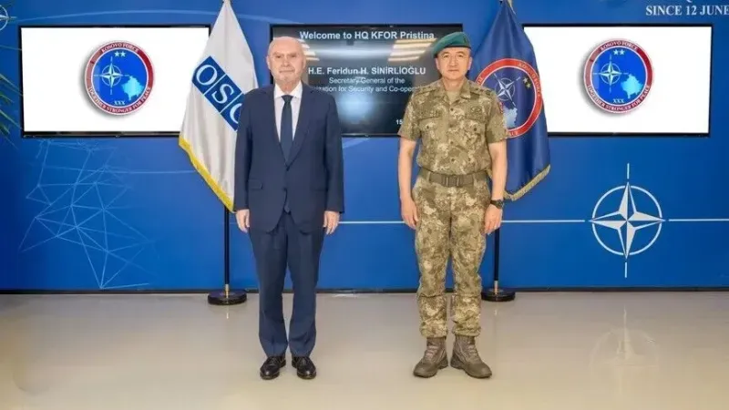 Kosovë, komandanti i KFOR-it diskuton për sigurinë me Sekretarin e Përgjithshëm të OSBE-së