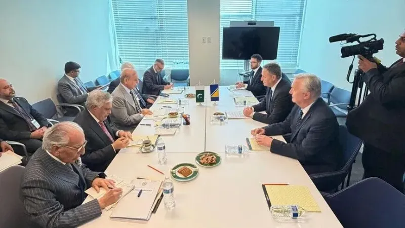 Bećirović sa Sharifom u New Yorku: Potvrda tradicionalno prijateljskih odnosa BiH i Pakistana